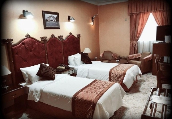 تصویر اتاق سوئیت رويال یک خوابه دوتخته دبل - اقامت با صبحانه