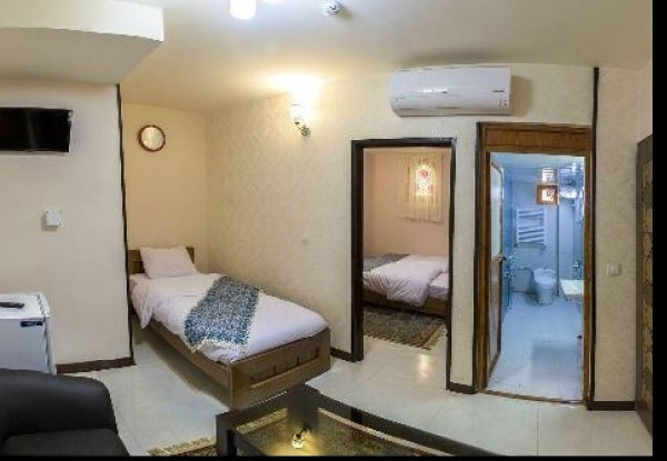 تصویر اتاق سوئیت سه نفره